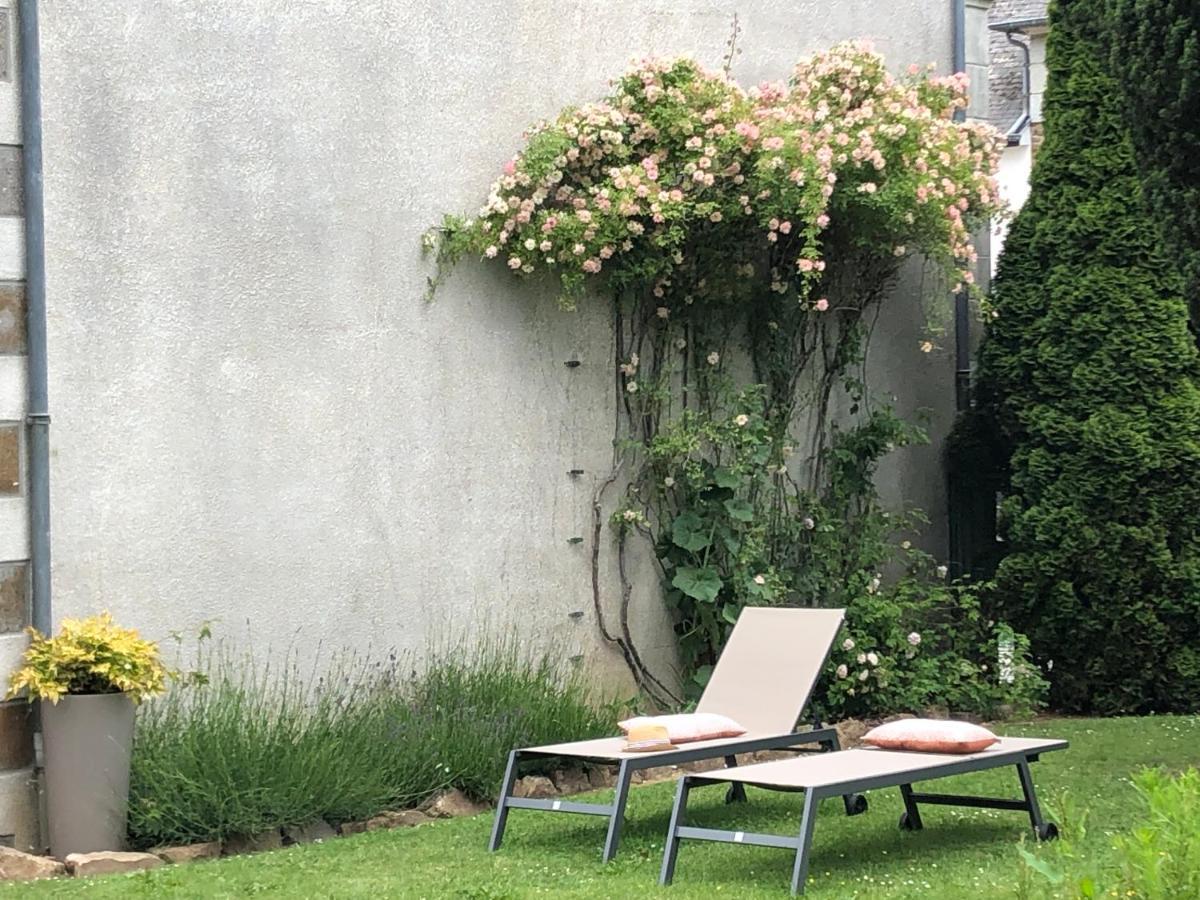 Les Hirondelles De La Villa Des Roses Pontmain Bagian luar foto